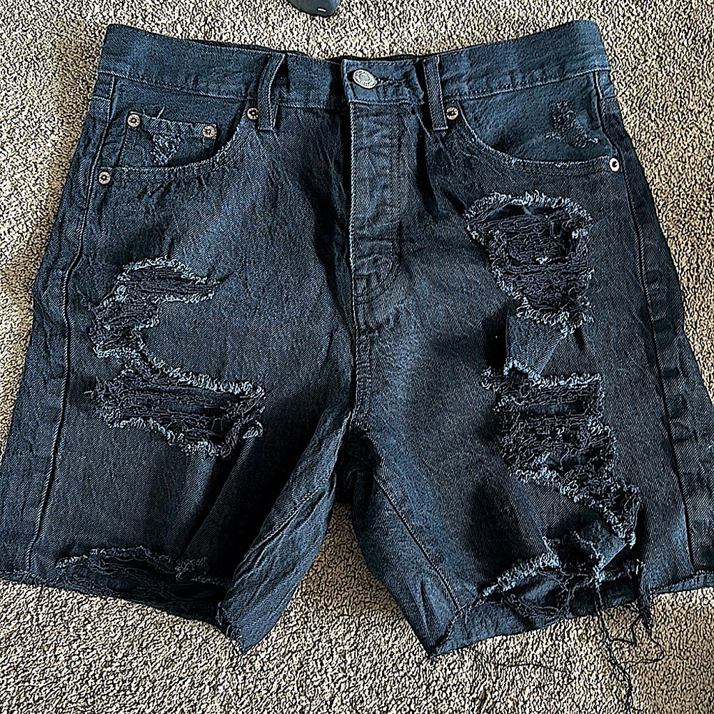 Arepostle 90’s baggy black jean shorts